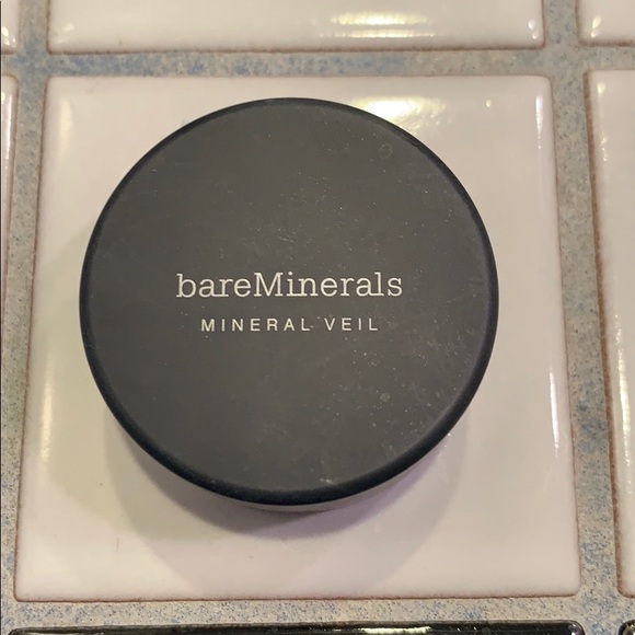 BareMinerals Mineral Veil - BRAND NEW - Picture 1 of 4